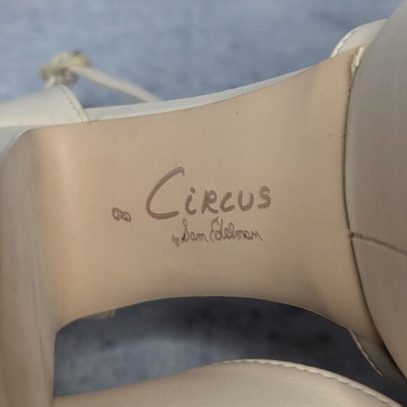 Circus by Sam Edelman Bailey Ankle Strap Platform Pumps in Vanilla Bean, Size 8 - Picture 11 of 12